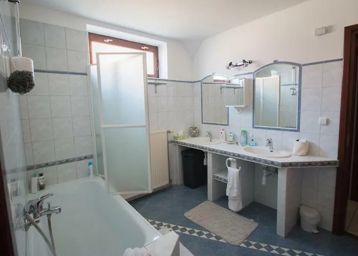 Pensionat Baratkozo Vendeghaz